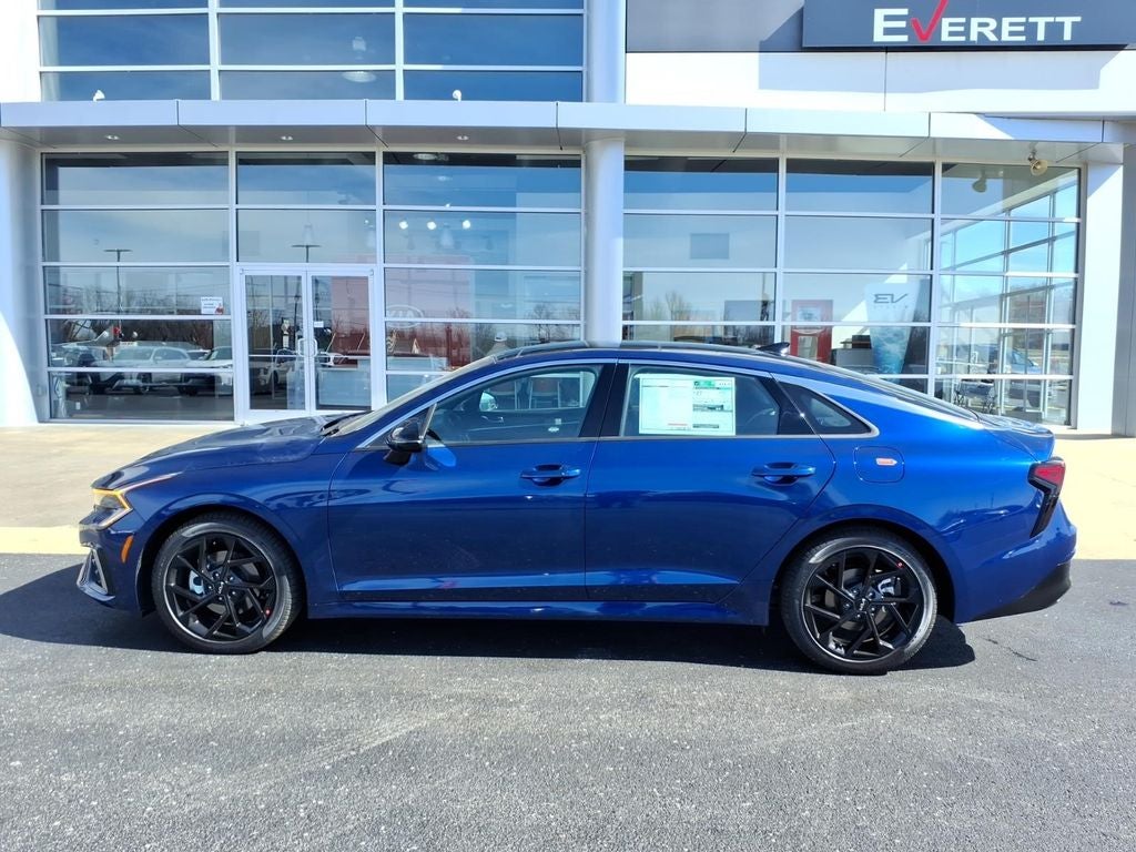2026 Kia K5 GT-Line