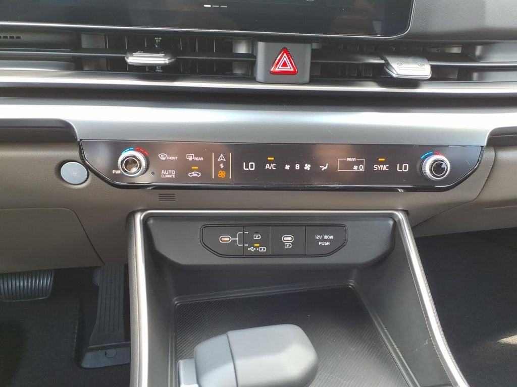 2026 Kia Carnival LXS