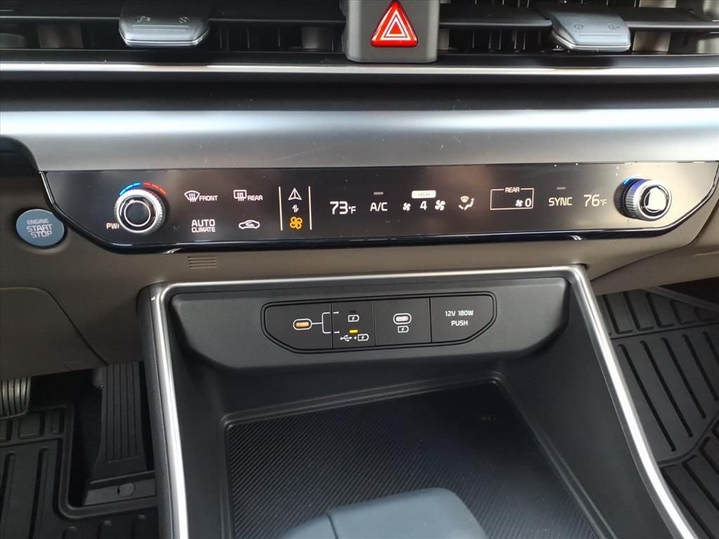 2026 Kia Carnival LXS