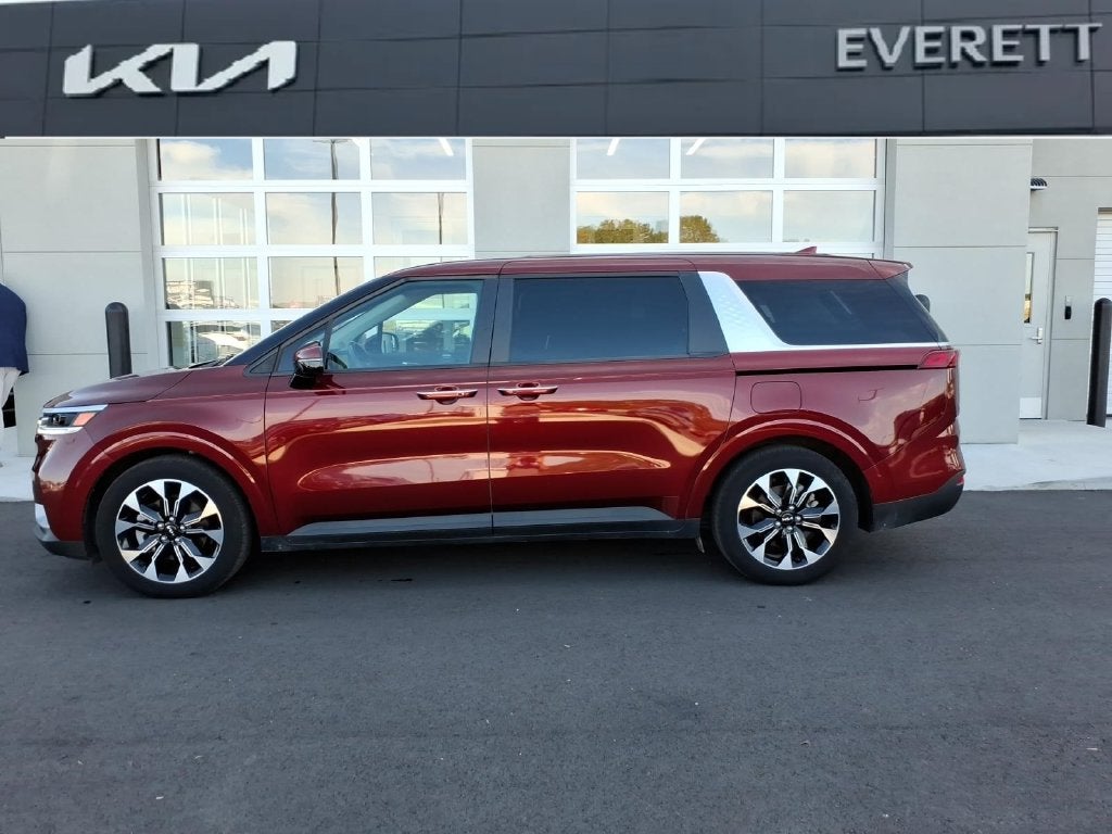 2024 Kia Carnival EX