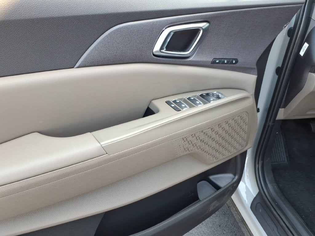 2027 Kia Carnival EX