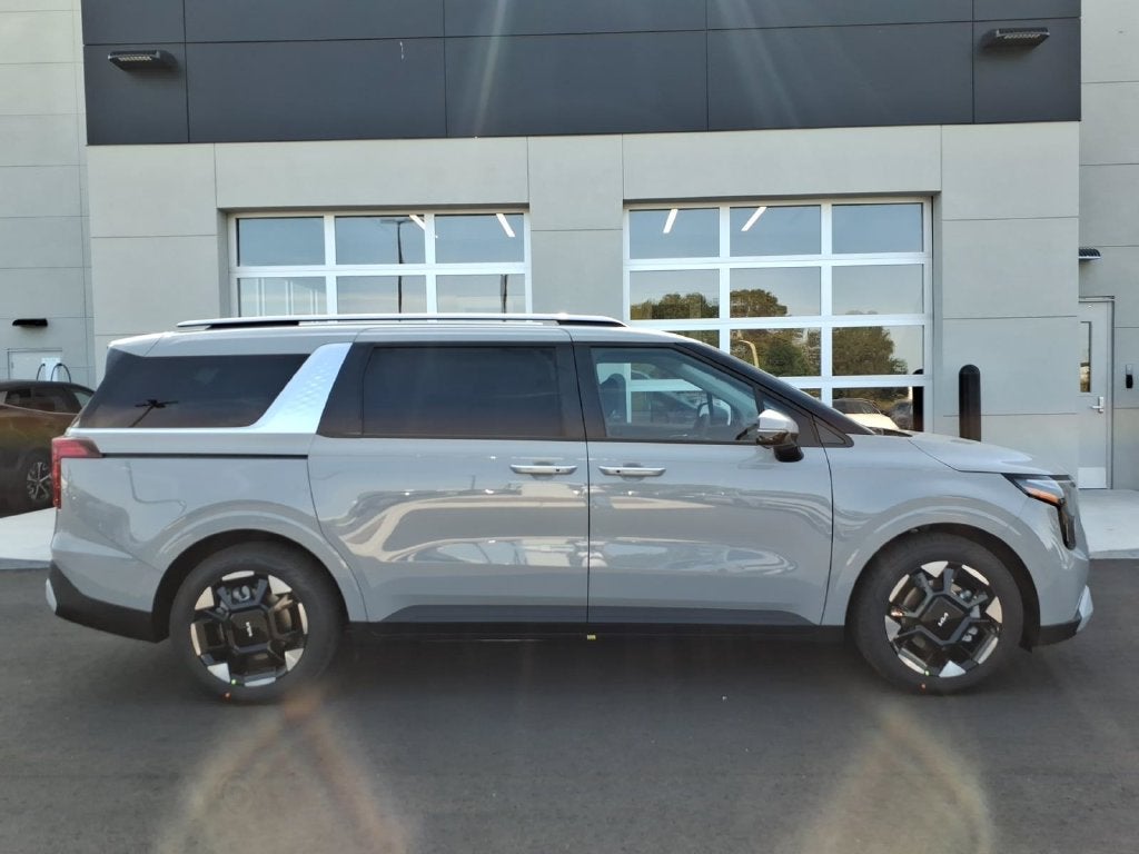 2027 Kia Carnival EX