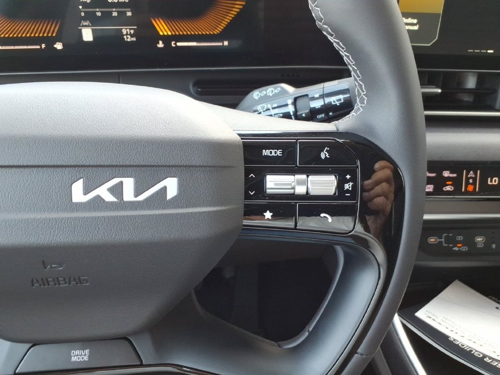 2027 Kia Carnival EX