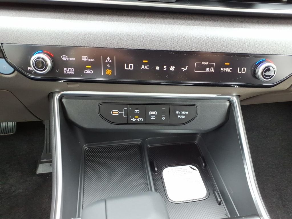 2026 Kia Carnival EX