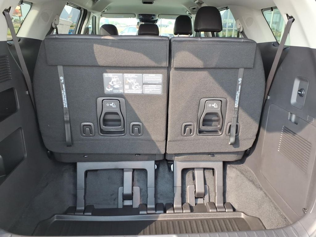 2027 Kia Carnival Hybrid EX