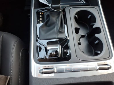2027 Kia Carnival SX