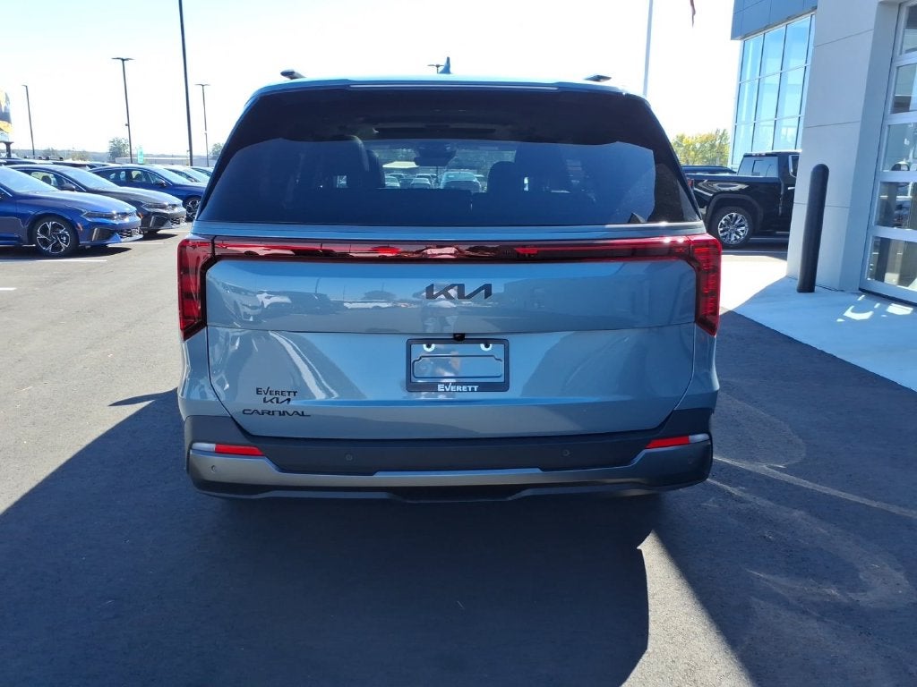 2027 Kia Carnival SX
