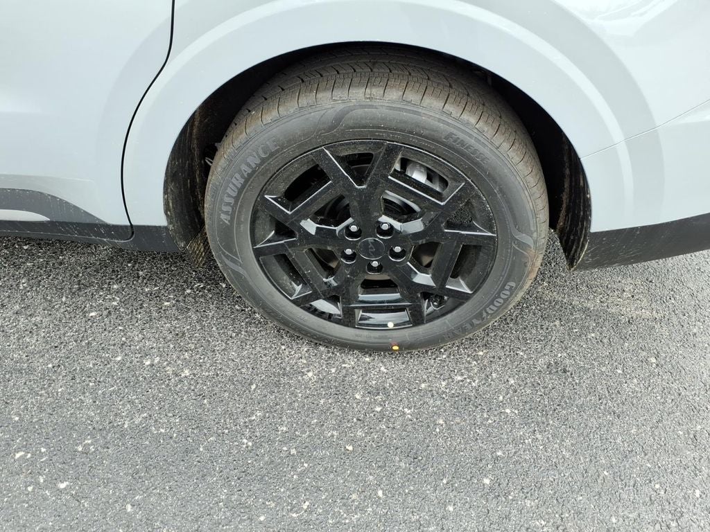 2026 Kia Carnival Base