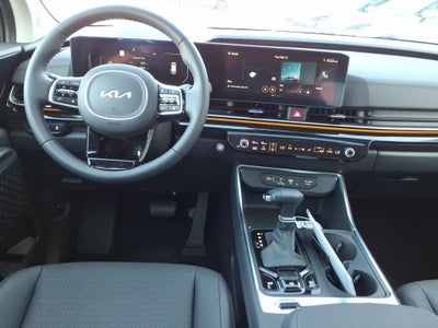 2026 Kia Carnival Base