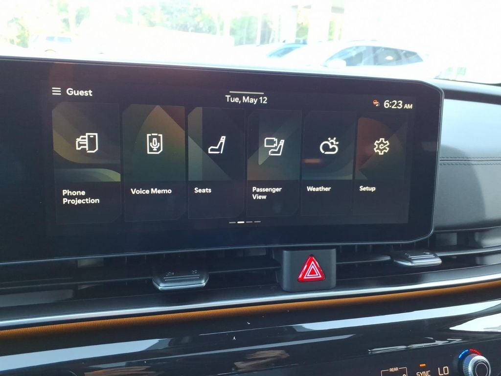 2026 Kia Carnival Base
