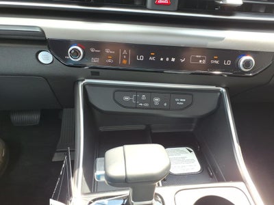 2027 Kia Carnival SX