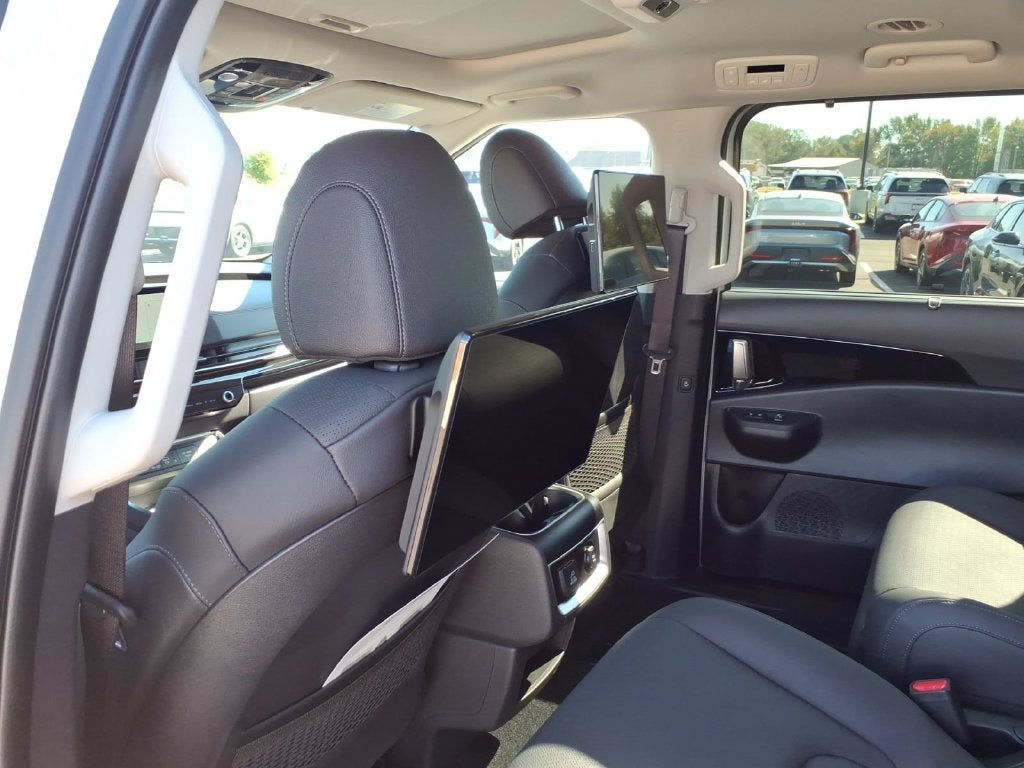 2027 Kia Carnival Hybrid SX Prestige