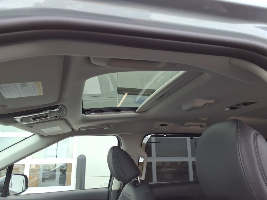2027 Kia Carnival Hybrid SX
