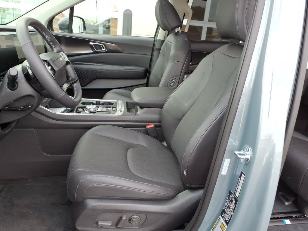 2027 Kia Carnival Hybrid SX