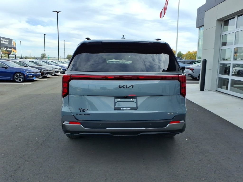2027 Kia Carnival Hybrid SX