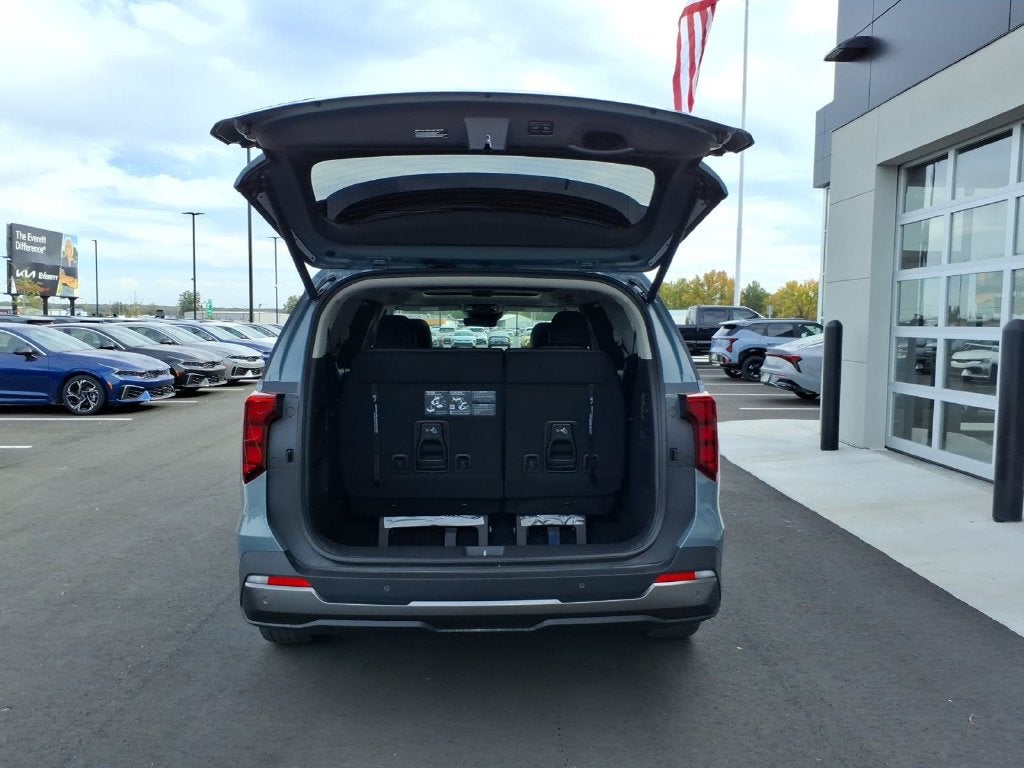 2027 Kia Carnival Hybrid SX